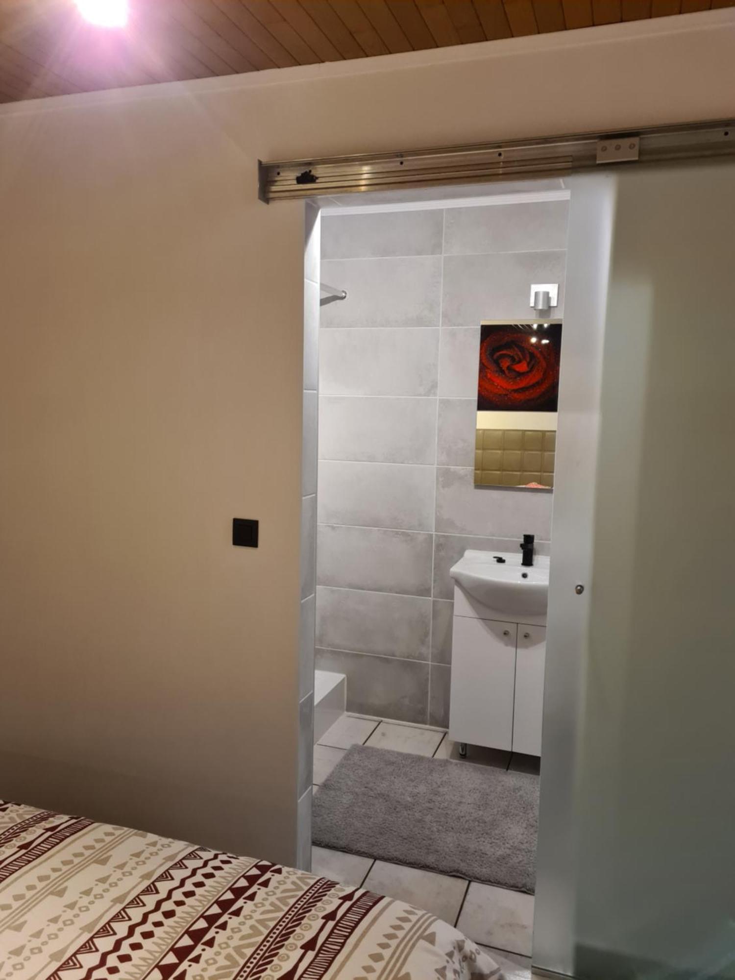 Homestay Gent-Merelbeke Self Check-In Service Melle Room photo